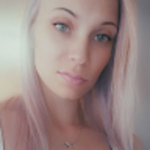 Meet your Posher, Candace